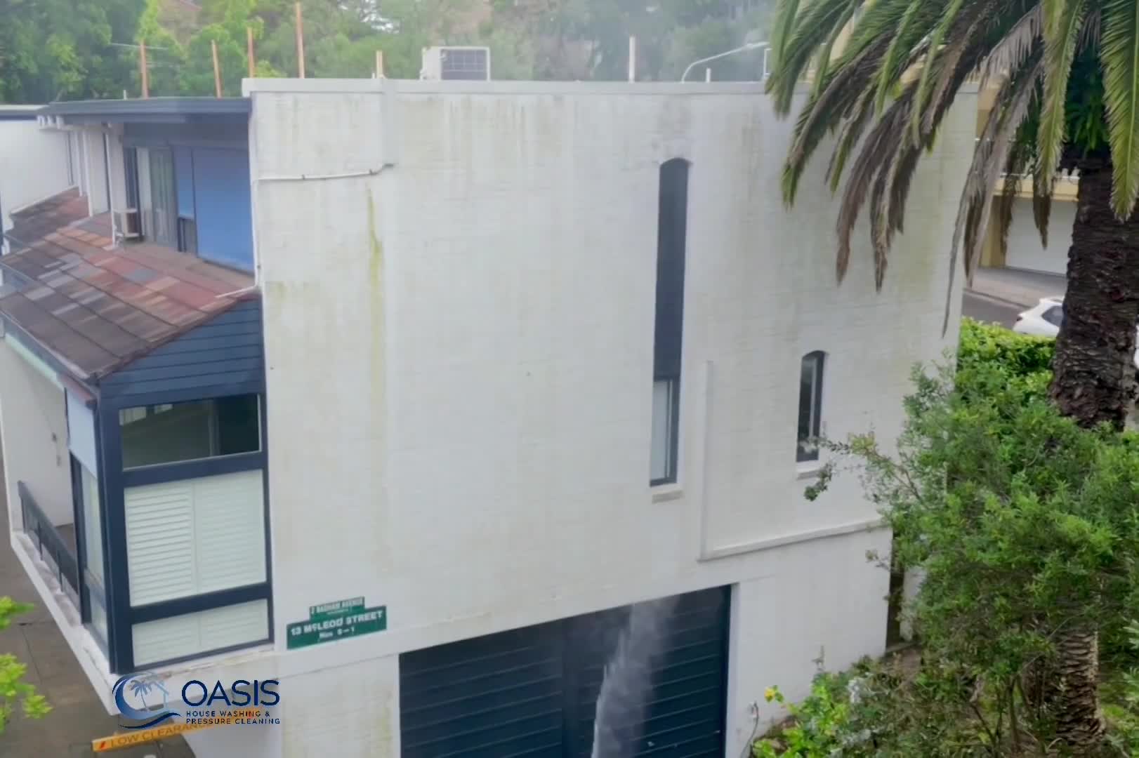 Exterior Mould Removal Strata Northern Beaches  thumbnail