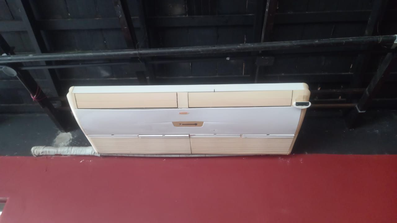 Mantenimiento Gral., Reparaciones e Instalación de AA.