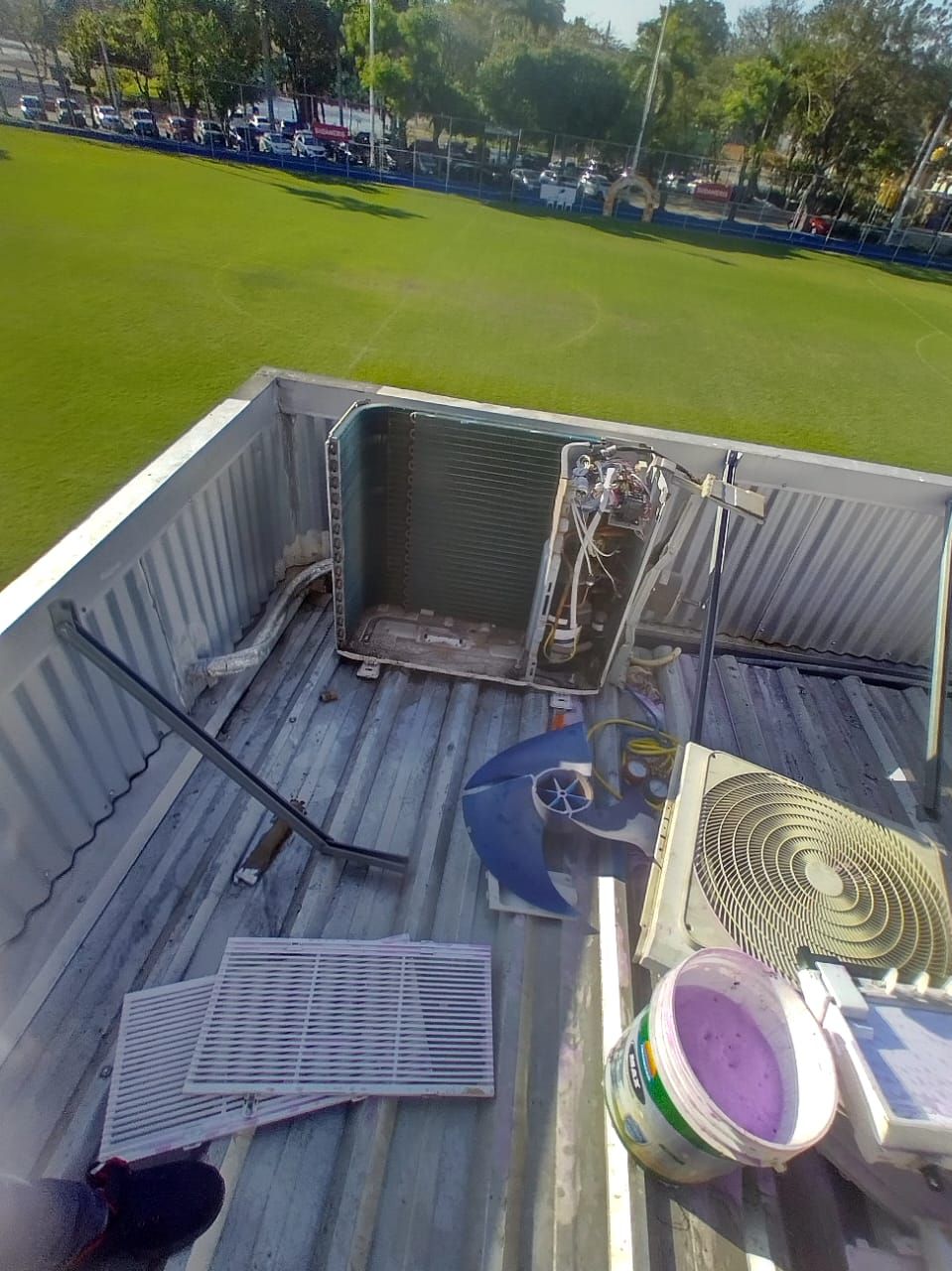 Mantenimiento Gral., Reparaciones e Instalación de AA.