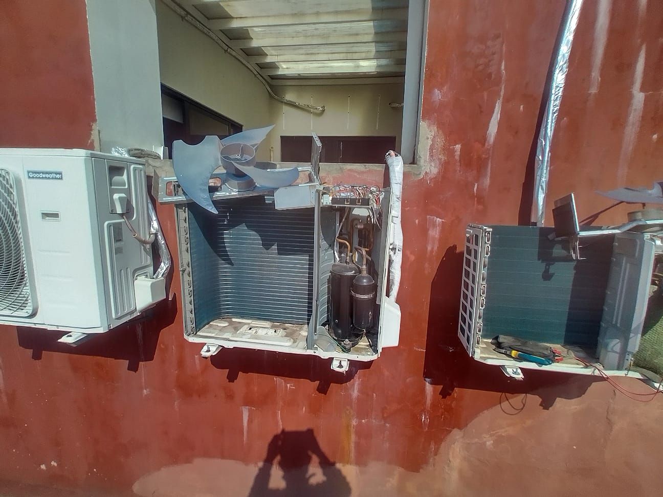 Mantenimiento Gral., Reparaciones e Instalación de AA.