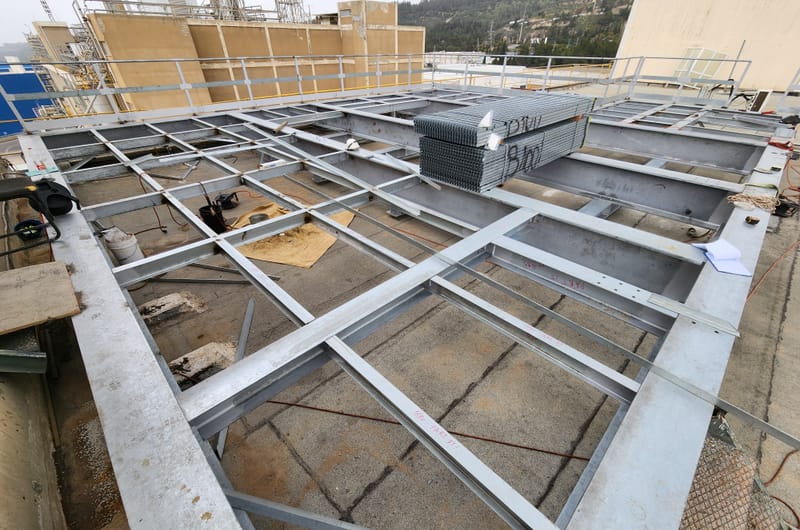 ייצור והתקנת קונסטרוקציות ומתקני פלדה