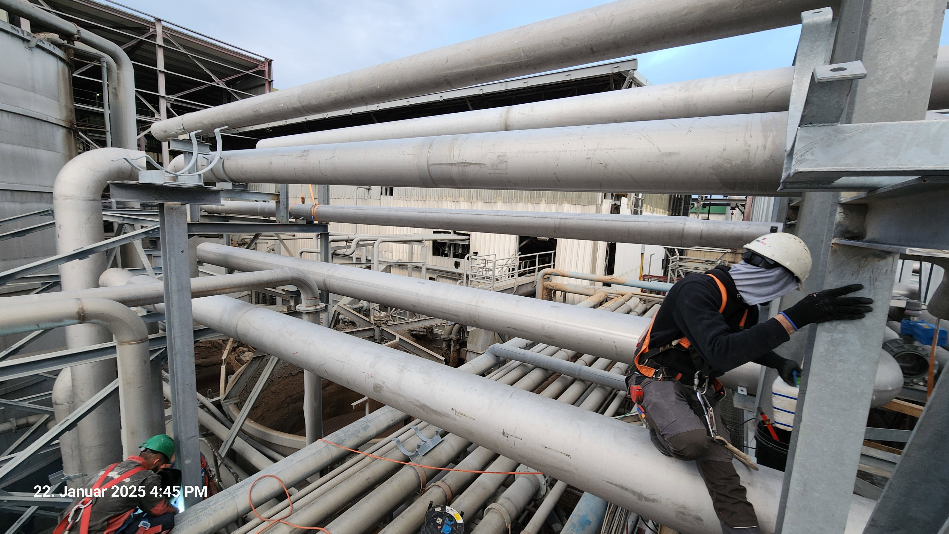 Installation von Rohrleitungen mit Durchmessern von 8 Zoll bis 24 Zoll