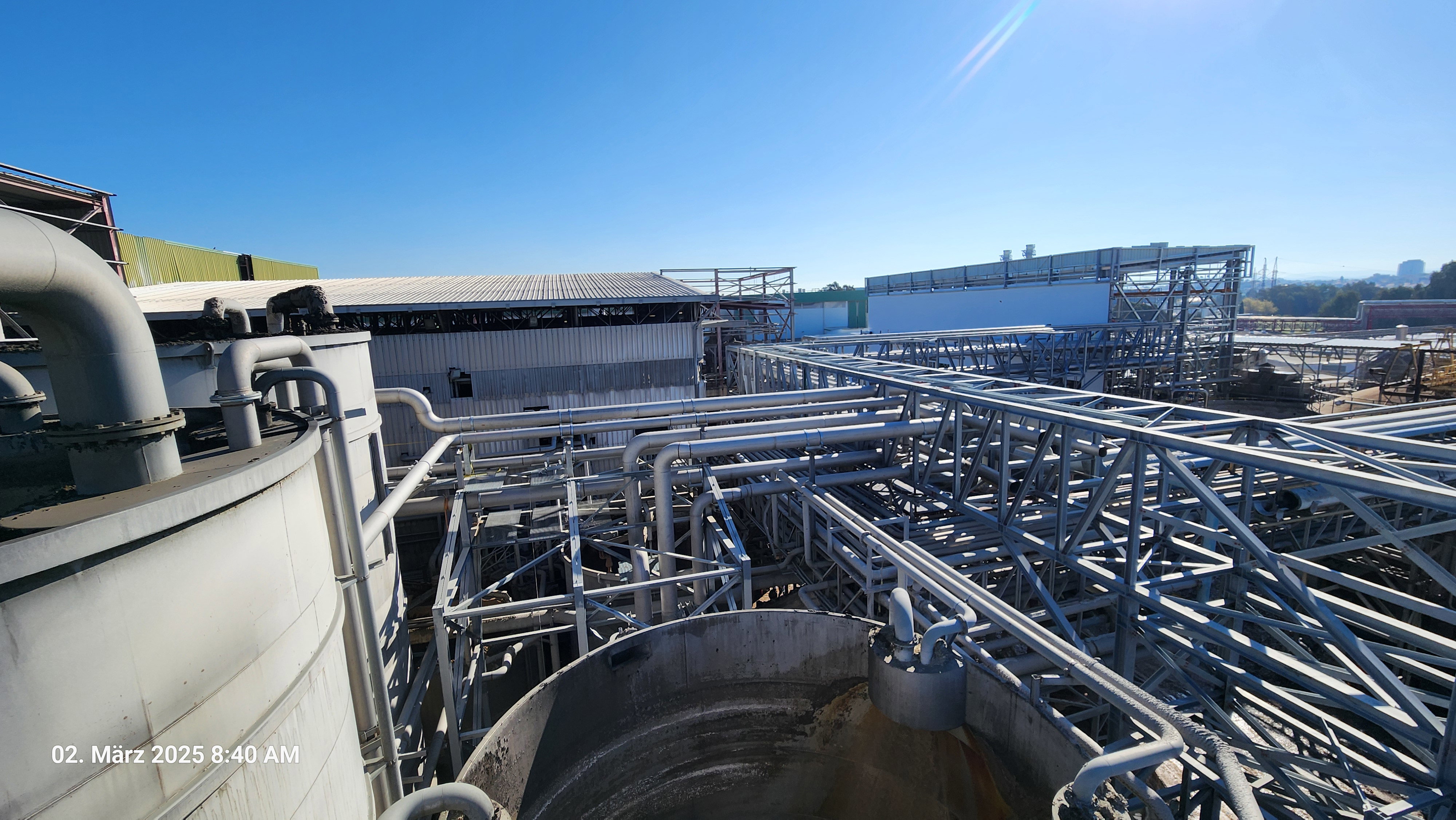 Installation von Rohrleitungen mit Durchmessern von 8 Zoll bis 24 Zoll