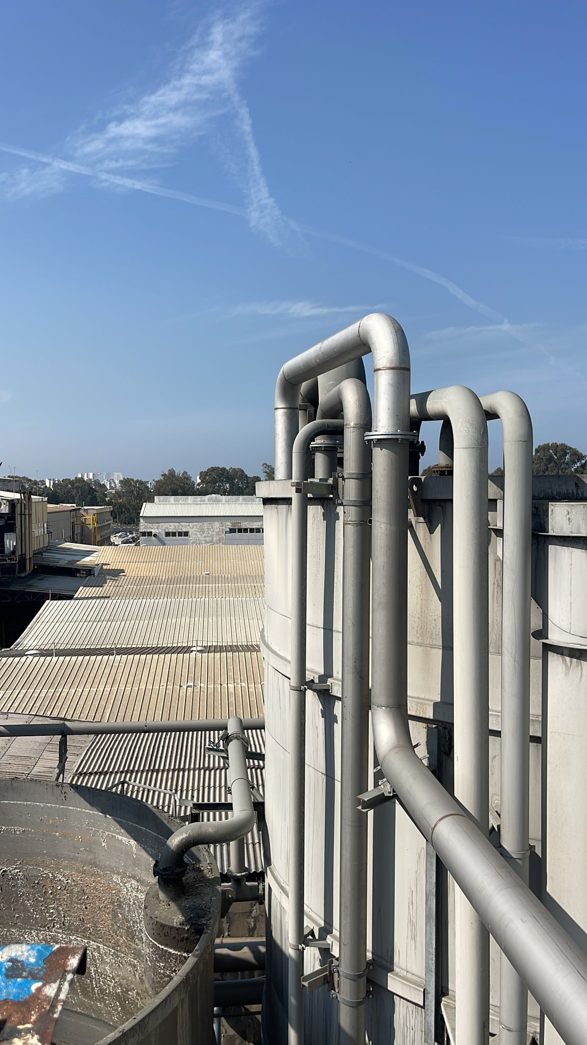 Installation von Rohrleitungen mit Durchmessern von 8 Zoll bis 24 Zoll