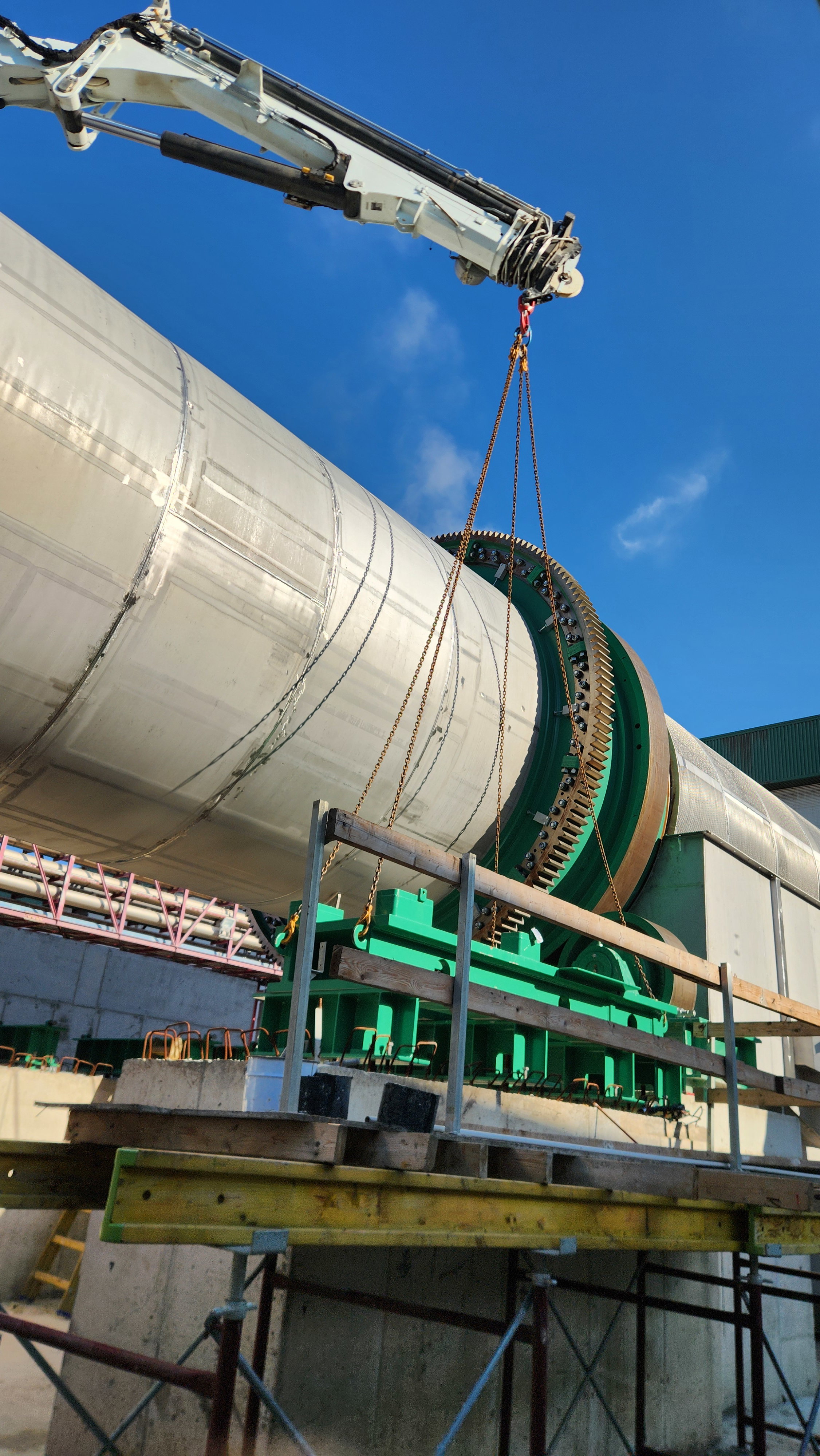 Installation mechanischer Geräte