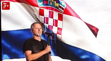 Over half a million Croats make a National Vow to God at Marko Perkovic Thompson Concert