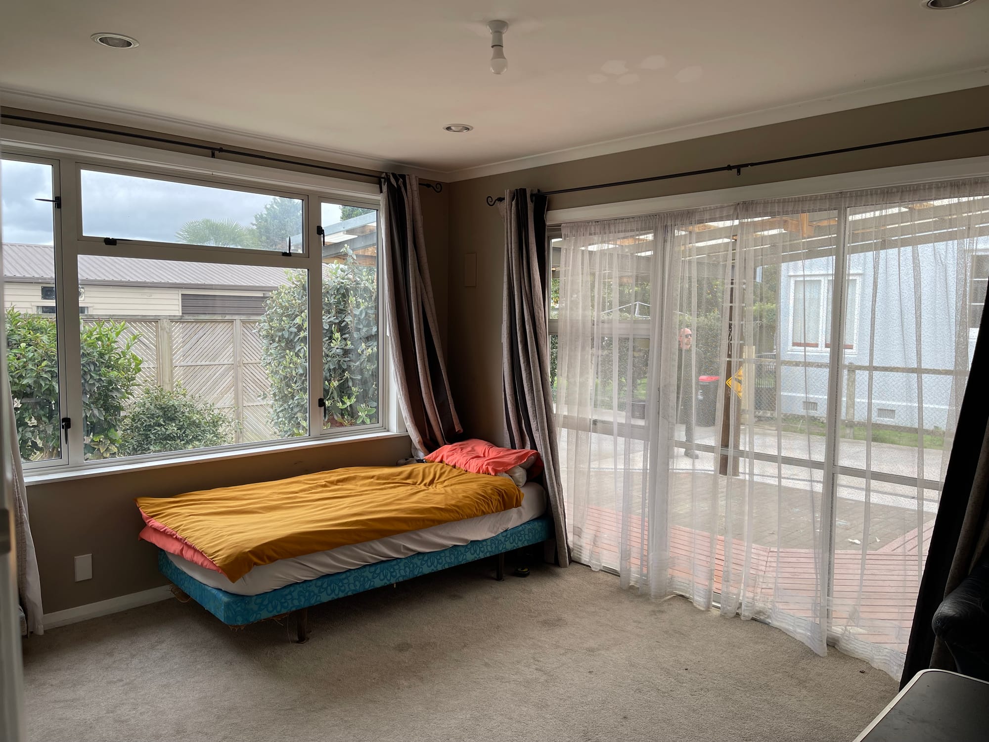 Space, storage, scullery and double shower!