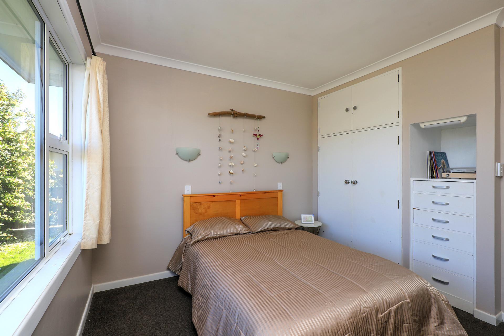 Large pet friendly home in great location