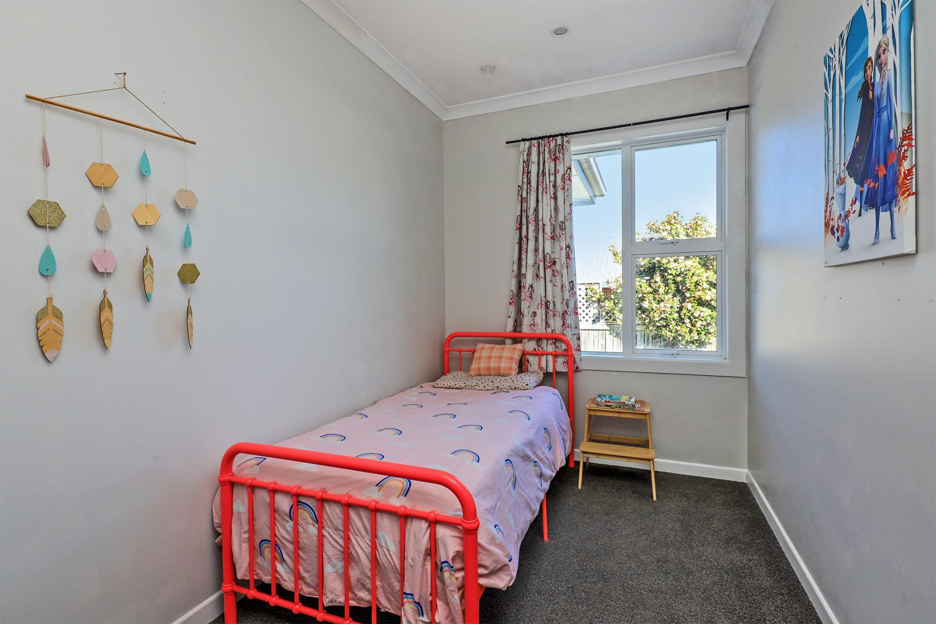 Large pet friendly home in great location