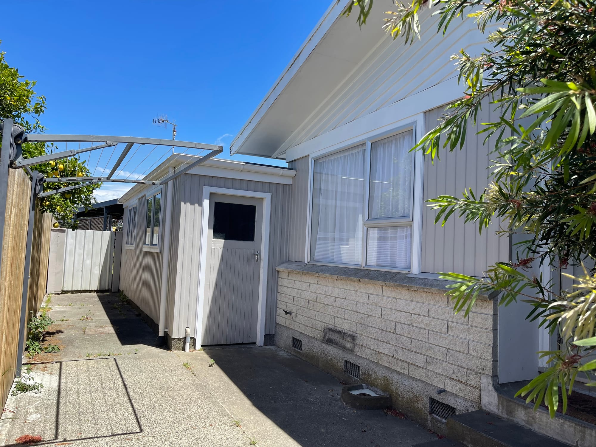 Simple living in great location