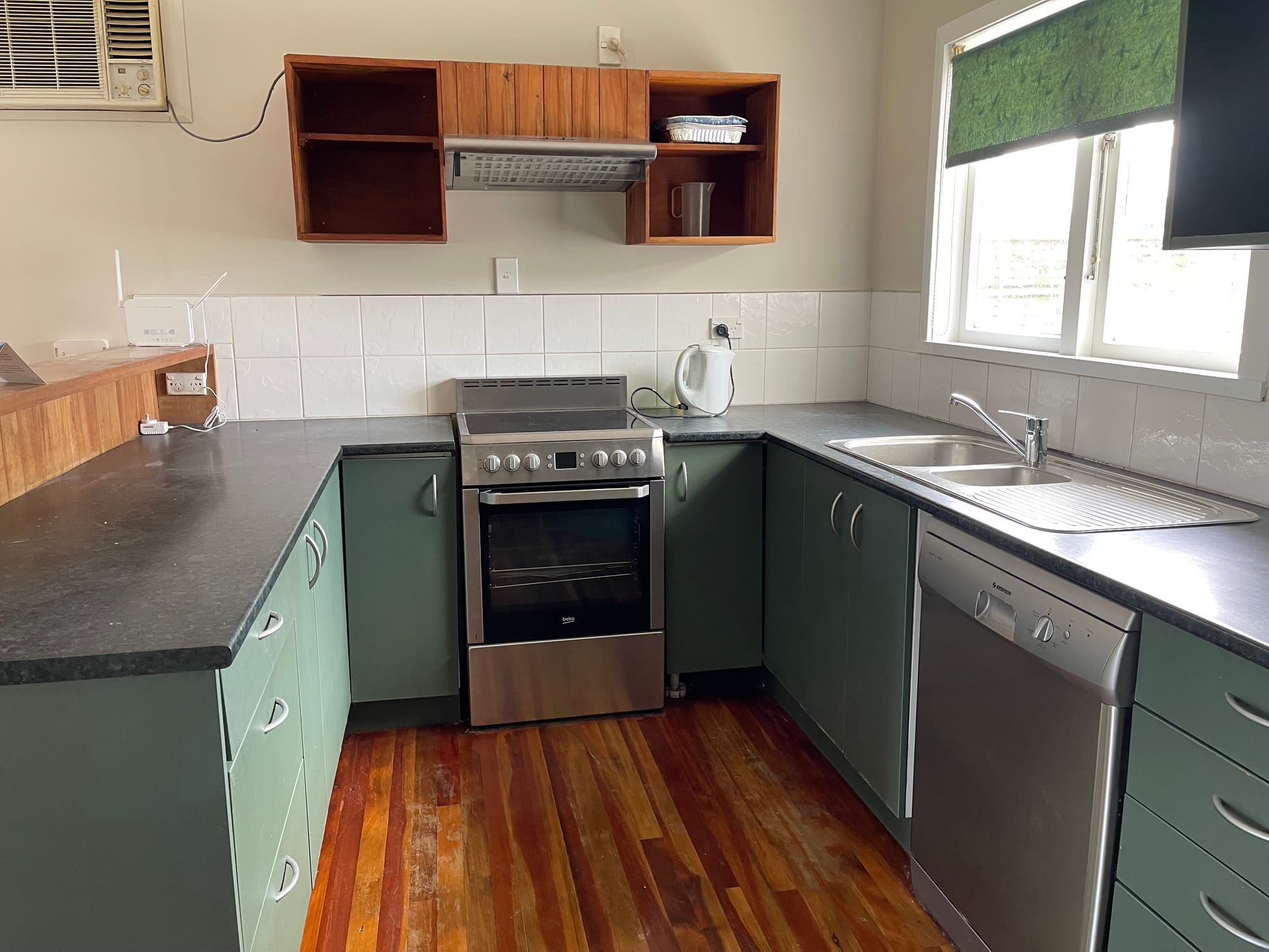 Great family home with extra rooms to move