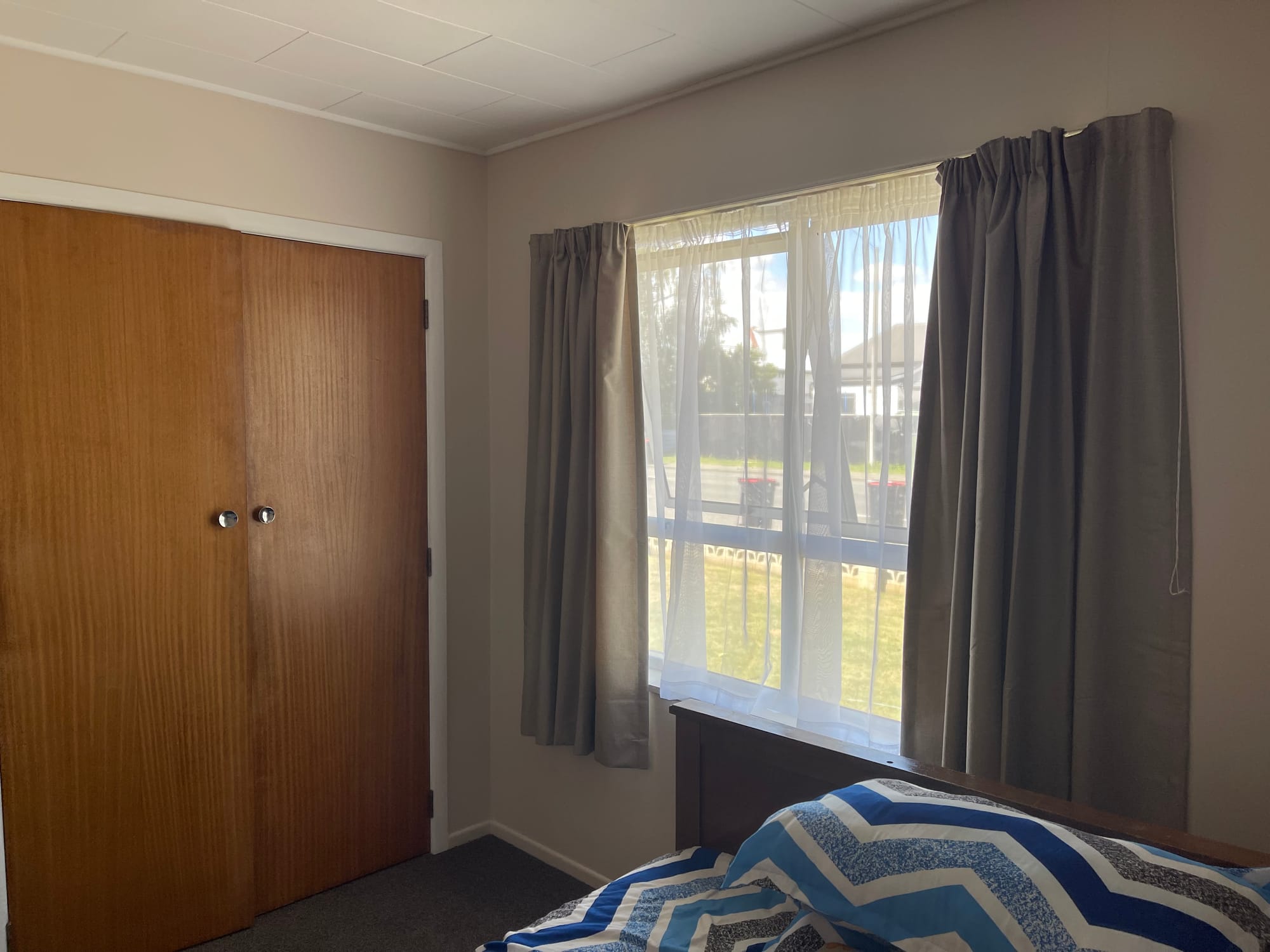 Central location and in-zone for good schools