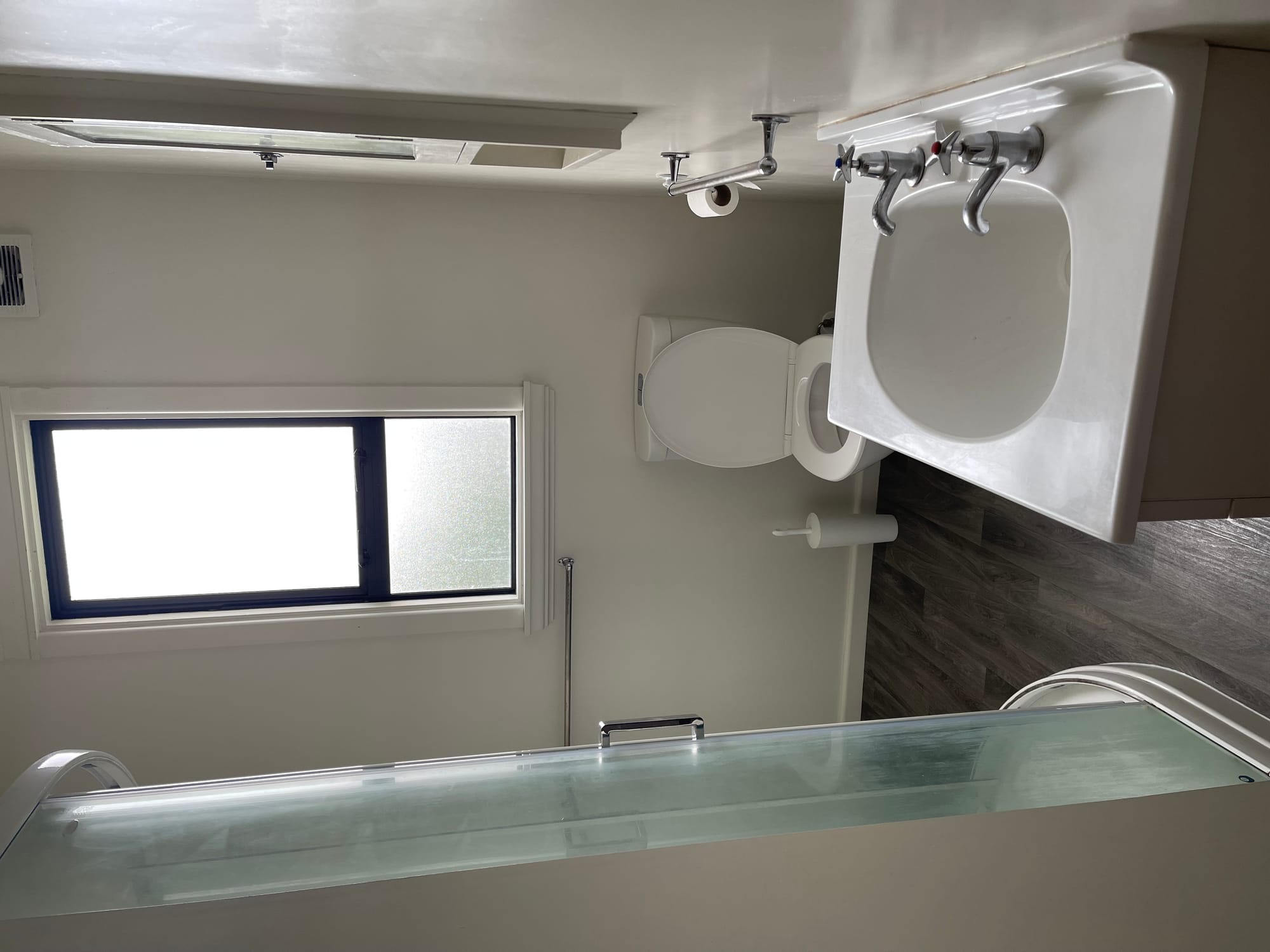 Centrally located art deco property