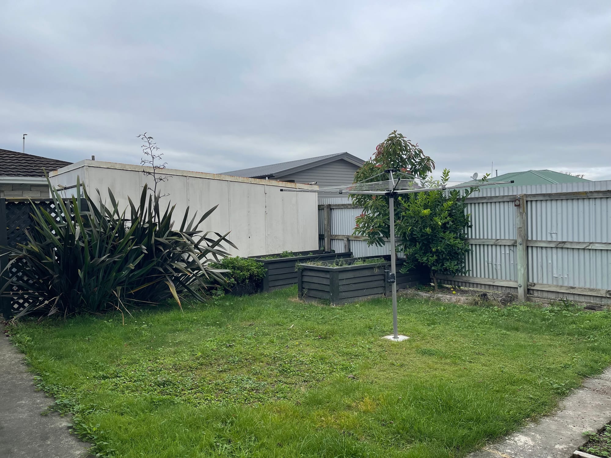 Centrally located art deco property