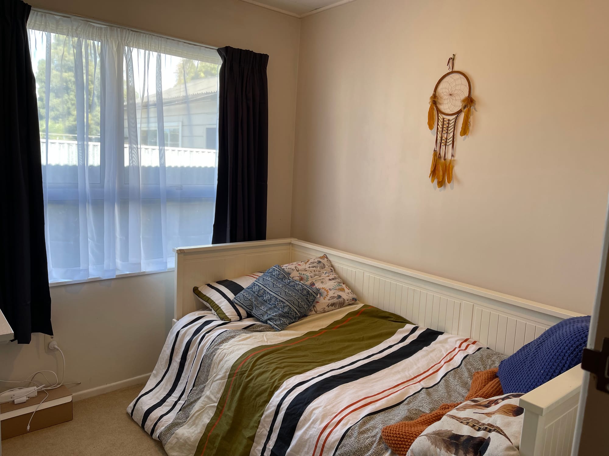 Sunny, comfortable home in great location 