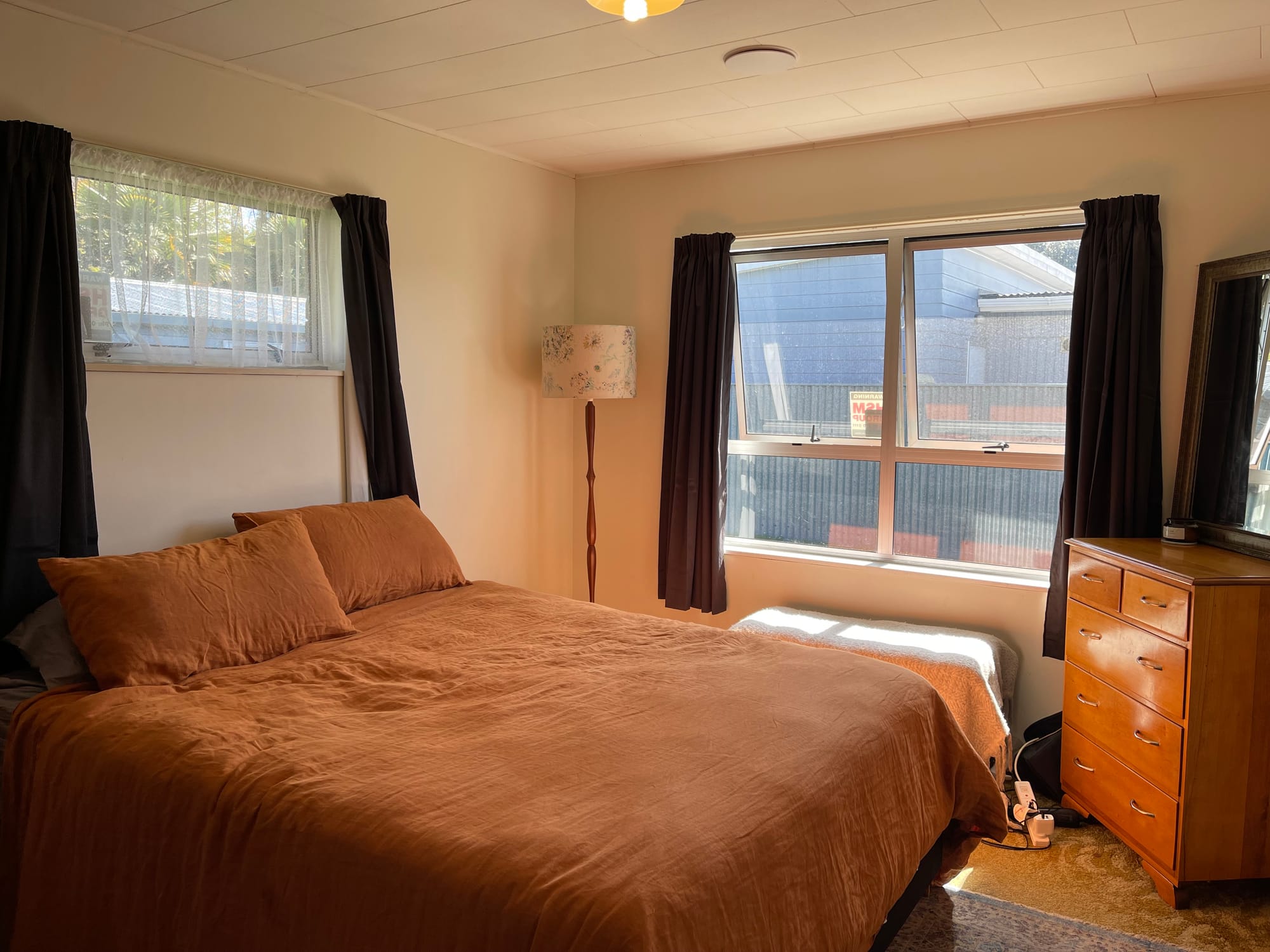 Sunny, comfortable home in great location 