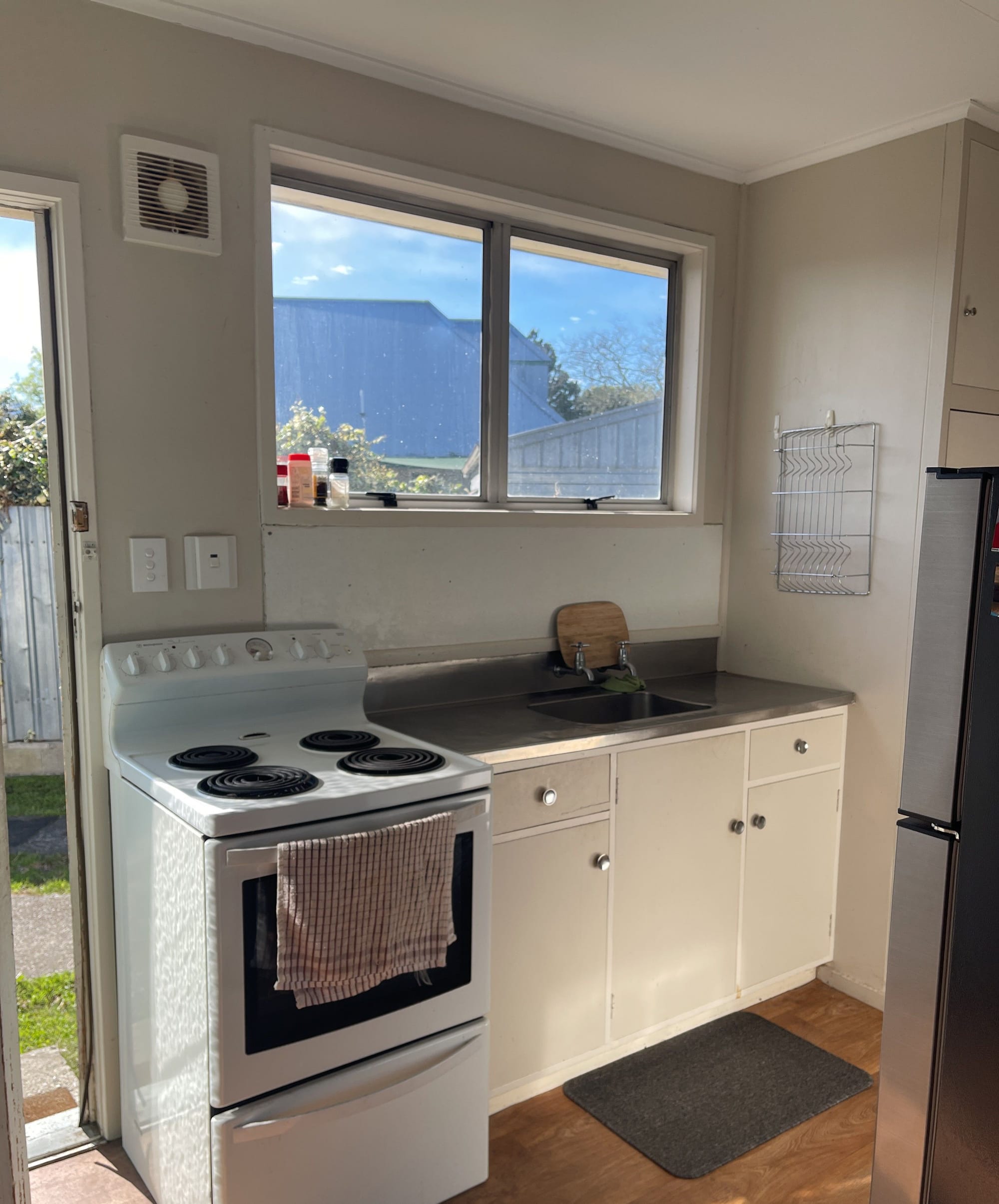 Cosy, central and easy care