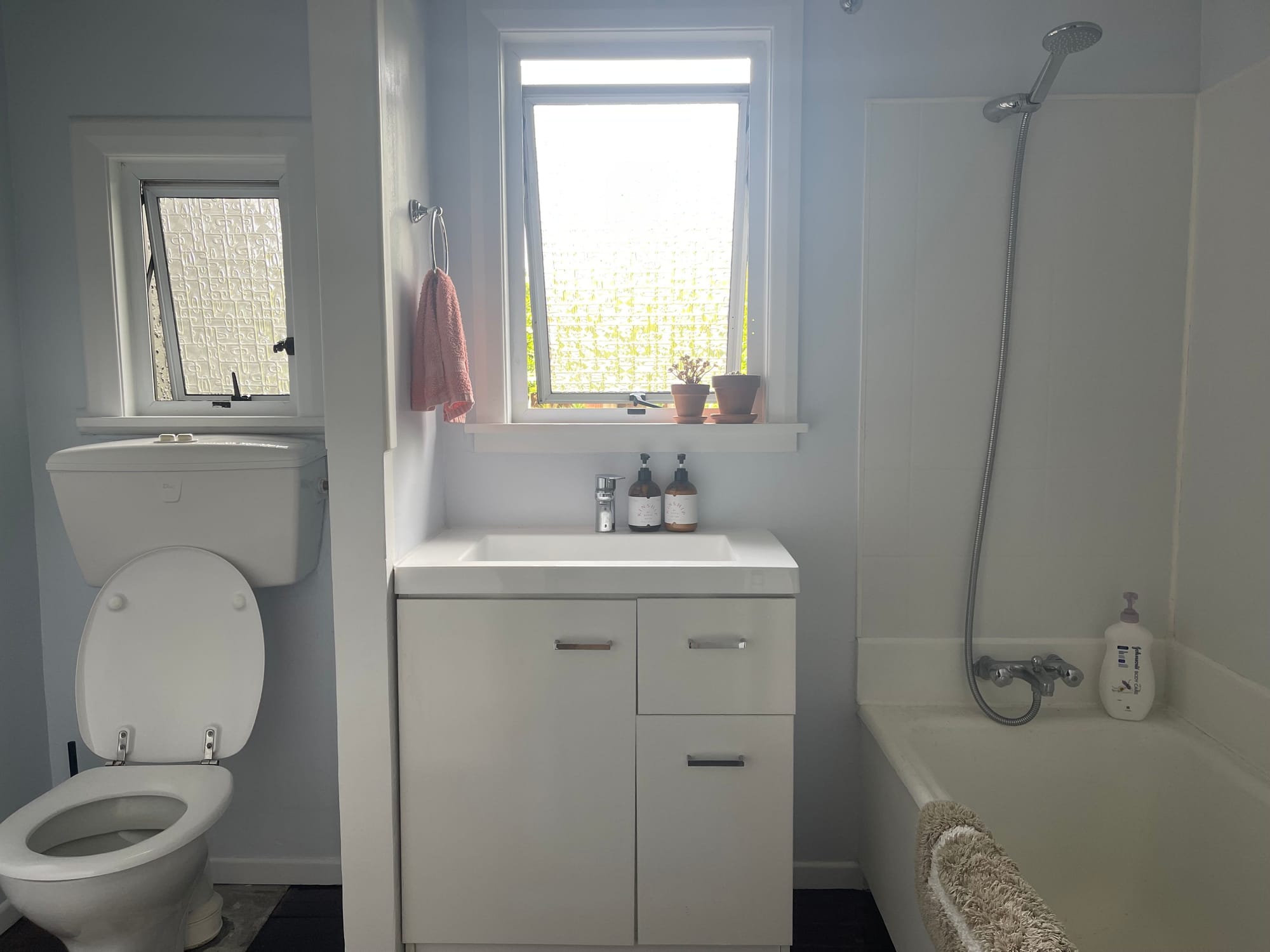 Centrally located private oasis