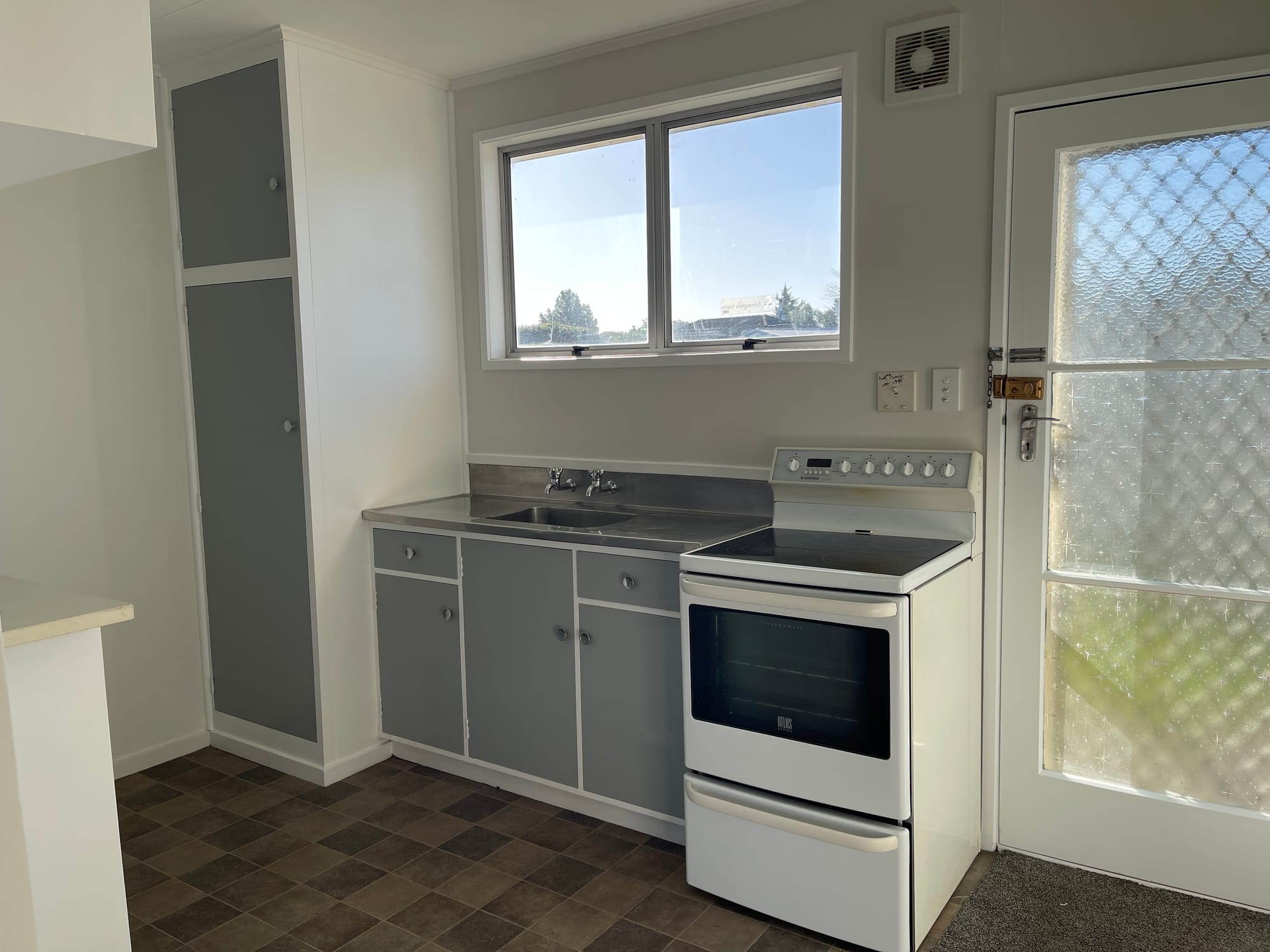 Central, cosy and easy care