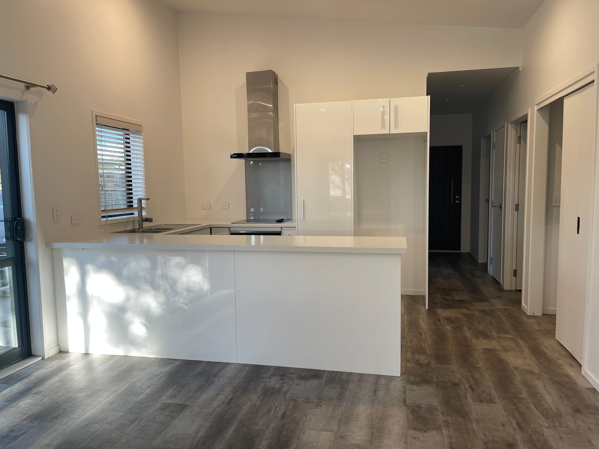 Modern family home in central location