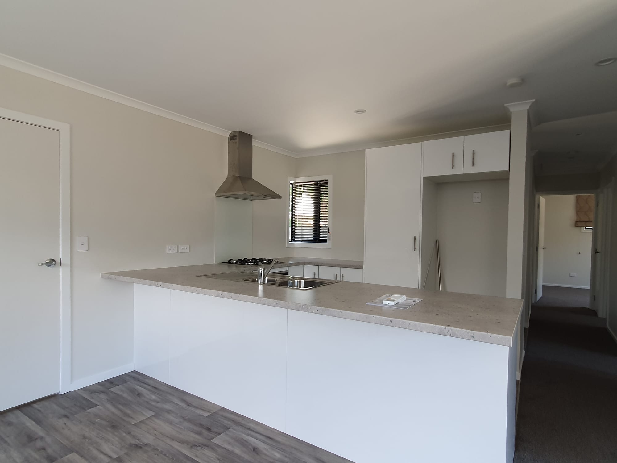Modern, cosy, easy care home