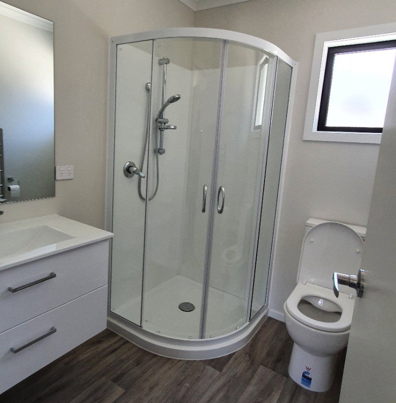 Modern, cosy, easy care home