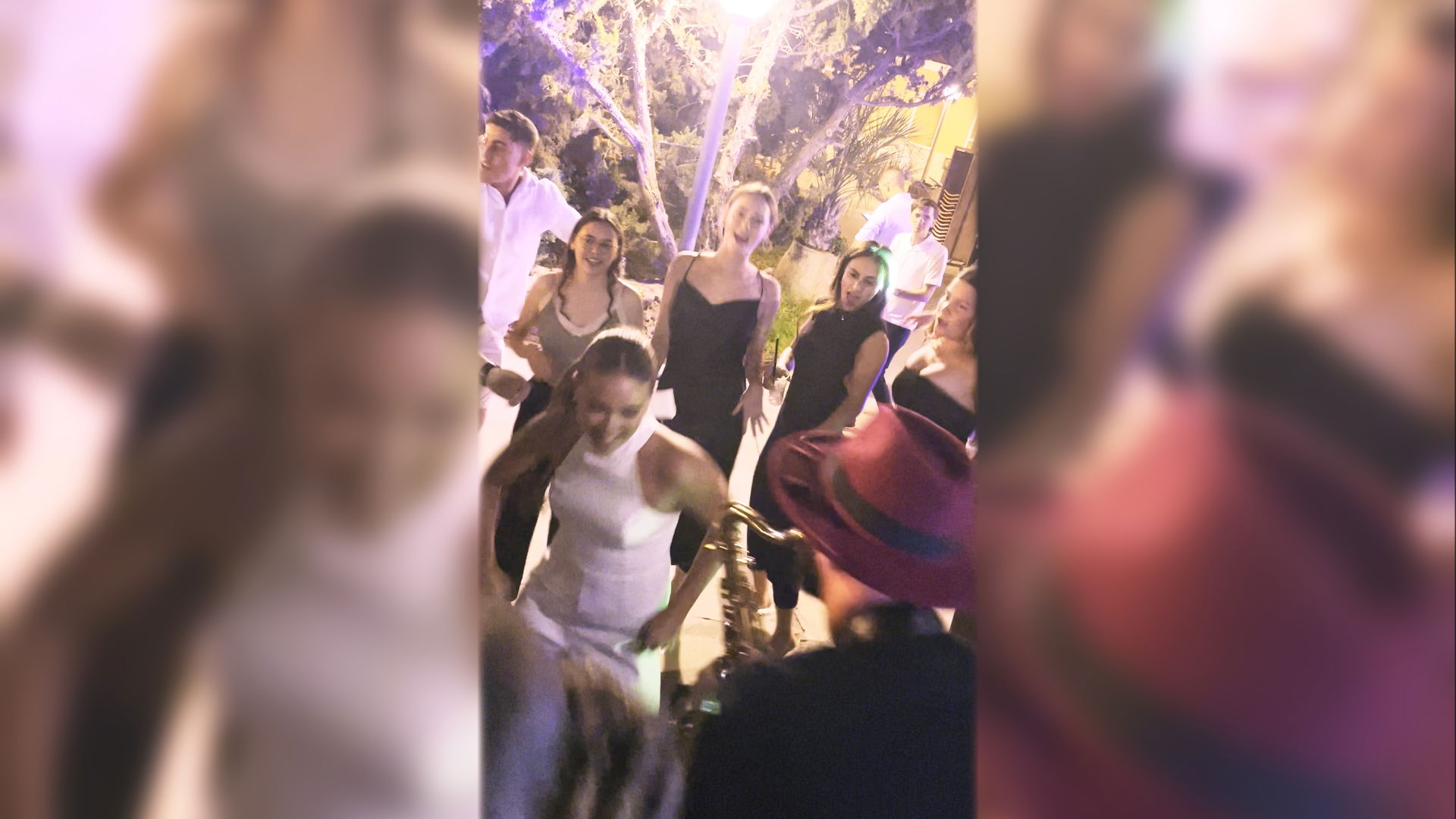 טירוף בריקודים