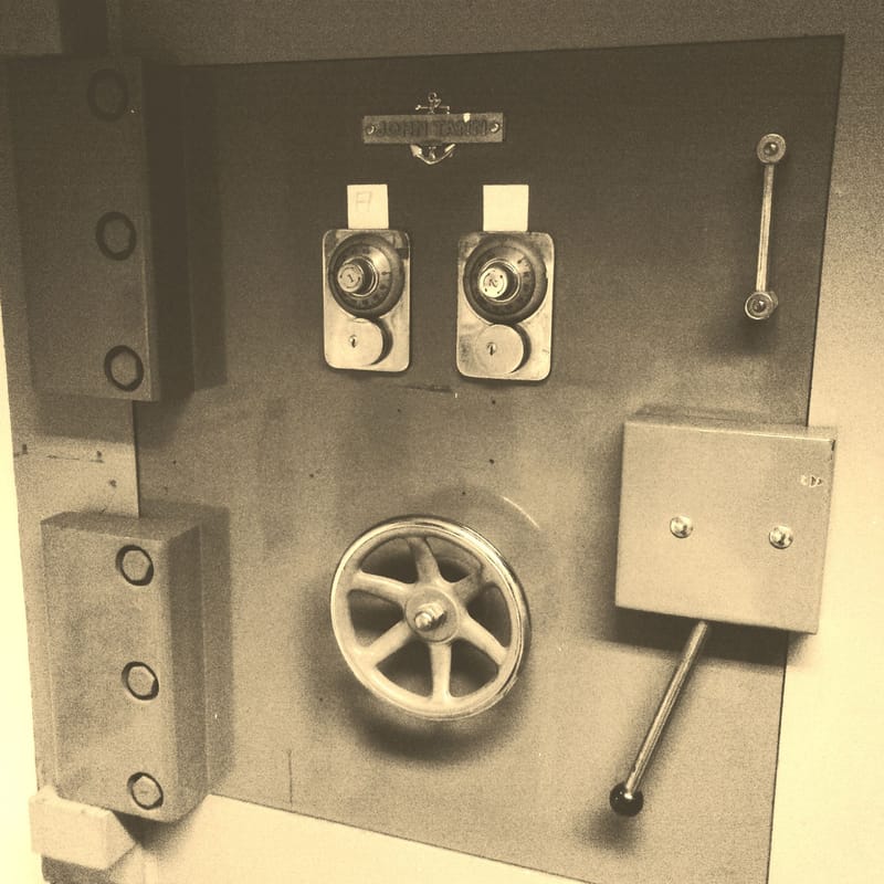 SAFE &amp; VAULT REPAIRS