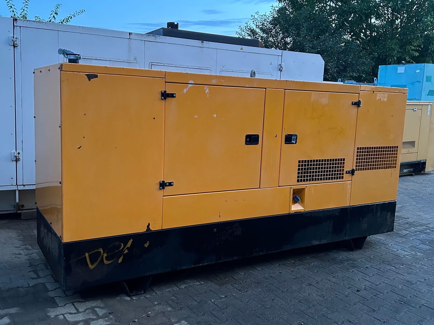 Perkins 100 KVA Stromaggregat