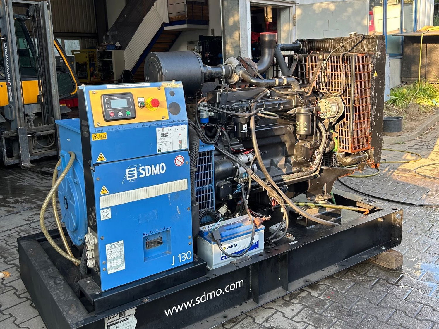 SDMO 132 KVA Stromaggregat