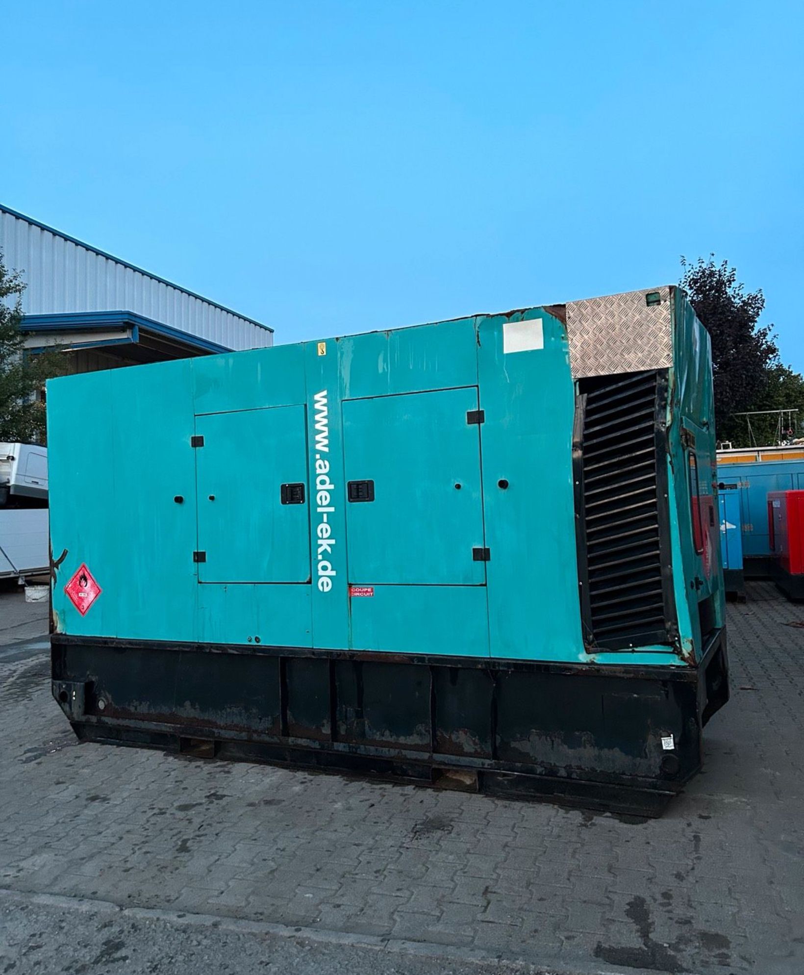 Doosan Cummins 255 KVA