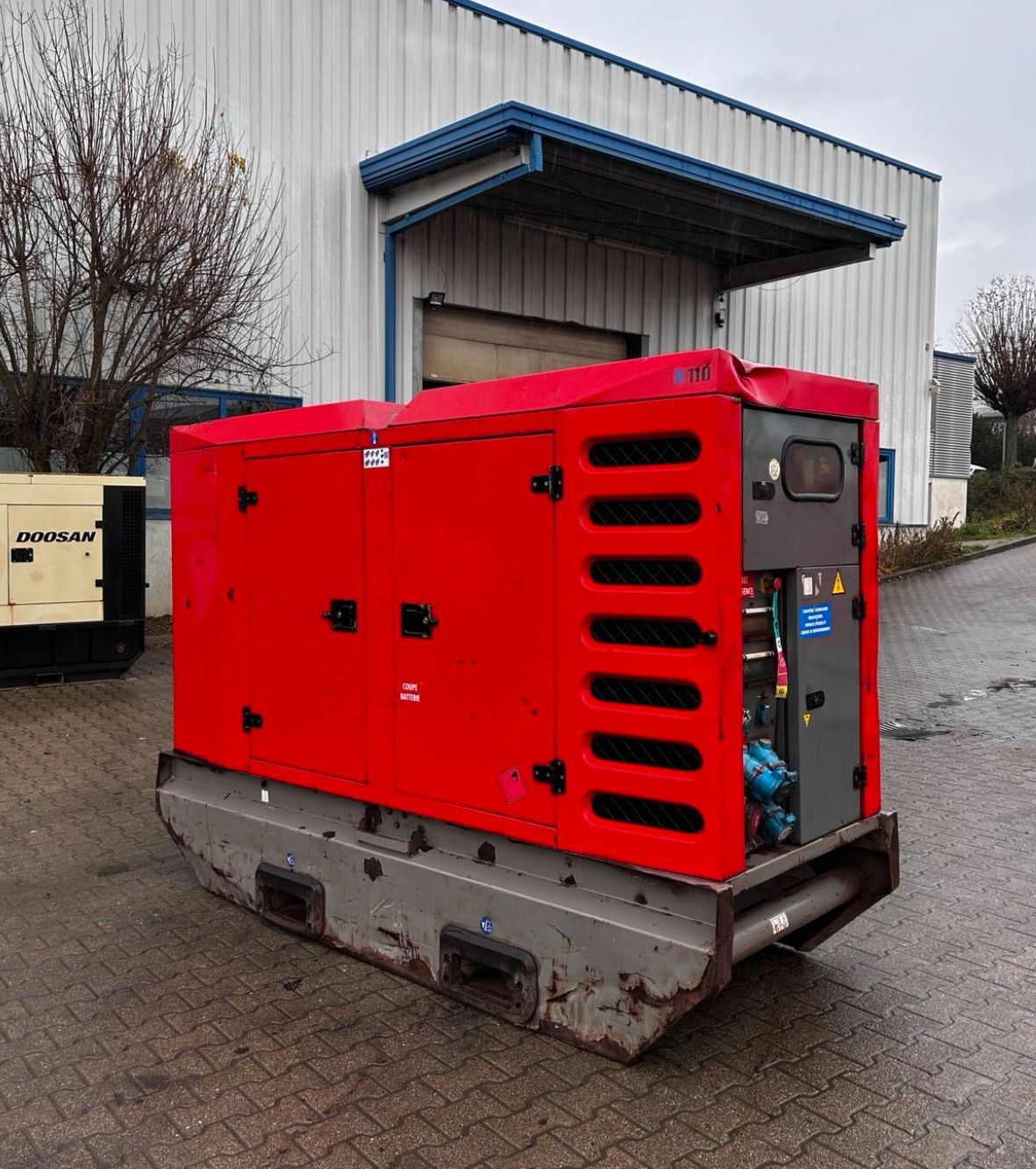 SDMO John Deere 110 KVA