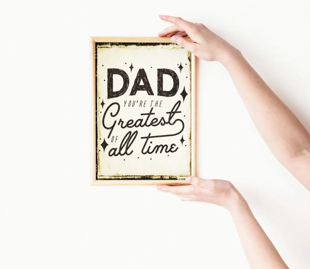 מתנה מושלמת לאבא – DAD YOU’RE THE G.O.A.T