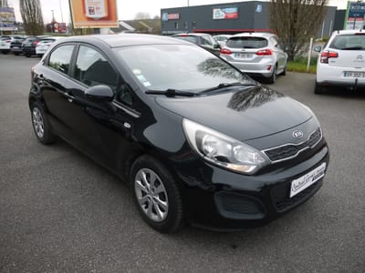 KIA RIO 1.1L CRDI 75CH STYLE
