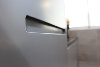 חיתוך חזיתות ידיות אינטגרליות