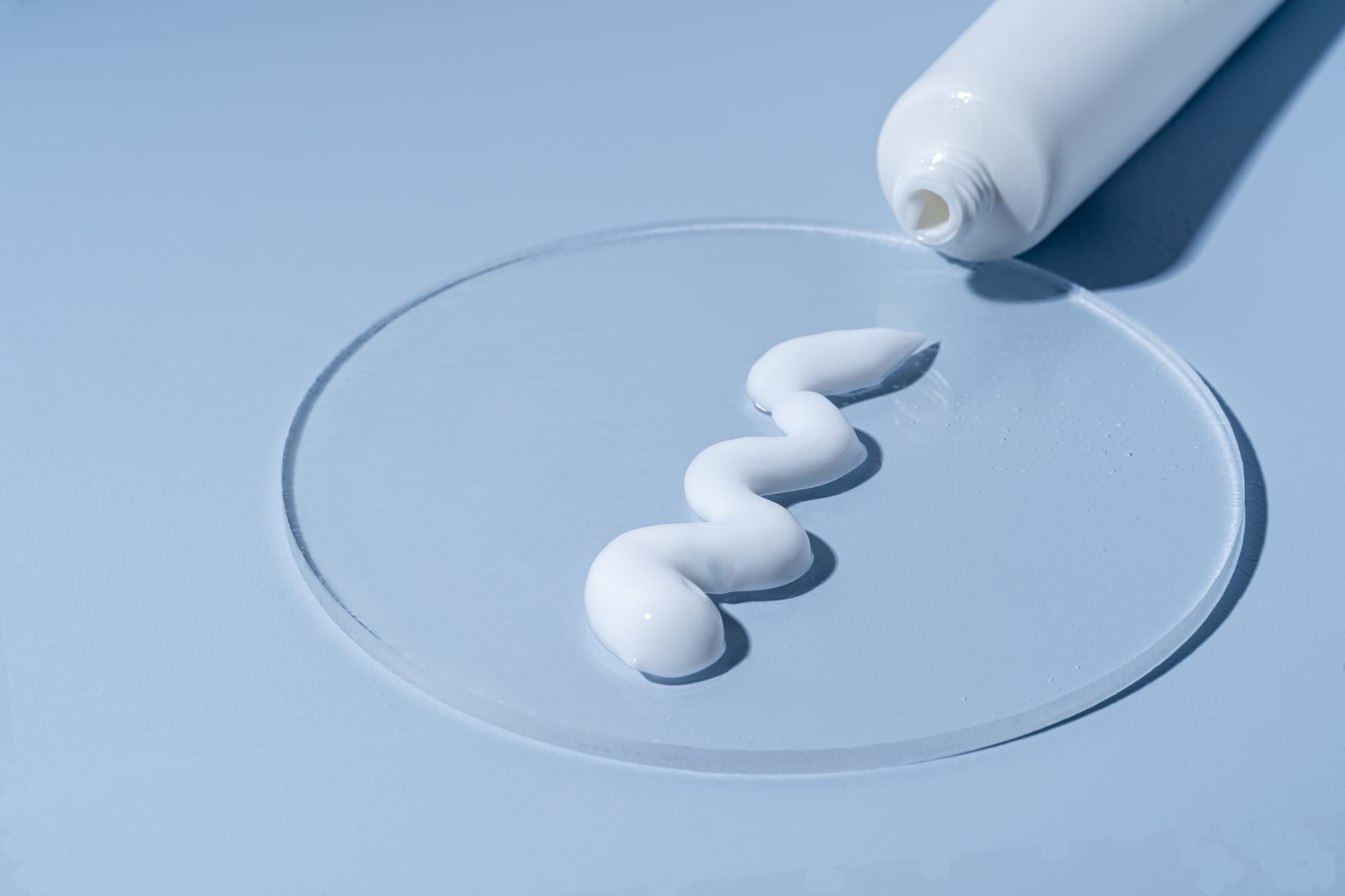 המדריך השלם לטיפוח הפנים מים המלח