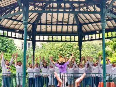 Kiosques en fête au jardin Nelson Mandela