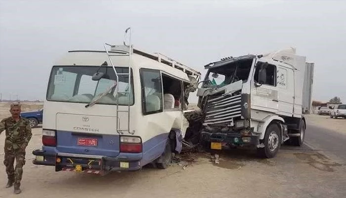 التجاوزات توقف اعمال صيانة "طريق الموت" في الانبار