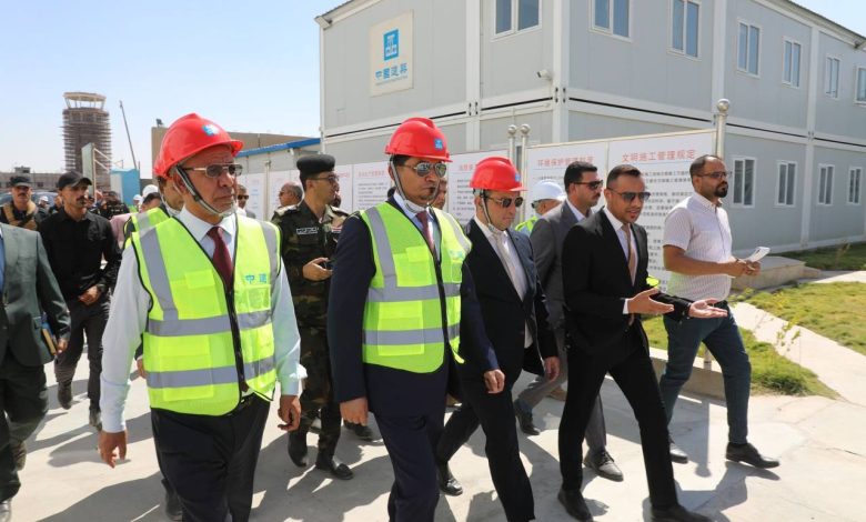 وزير النقل يصدر توجيهات تخص مشروع مطار الناصرية الدولي