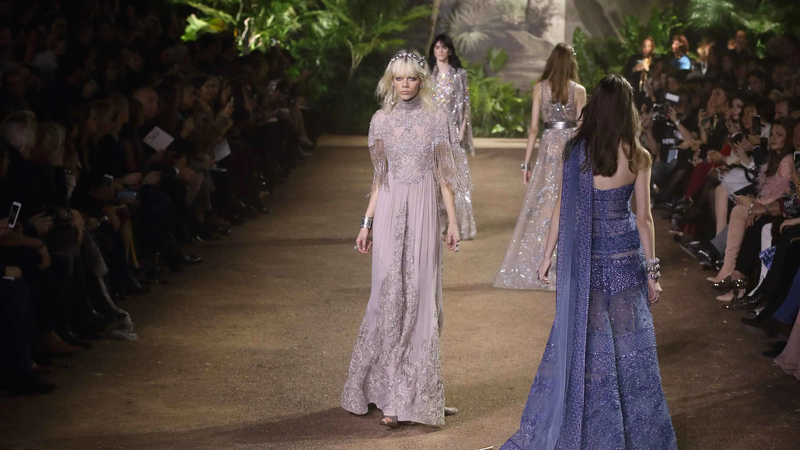 سطوع نجم 40 مصمماً عربياً في "الموضة العالمية"