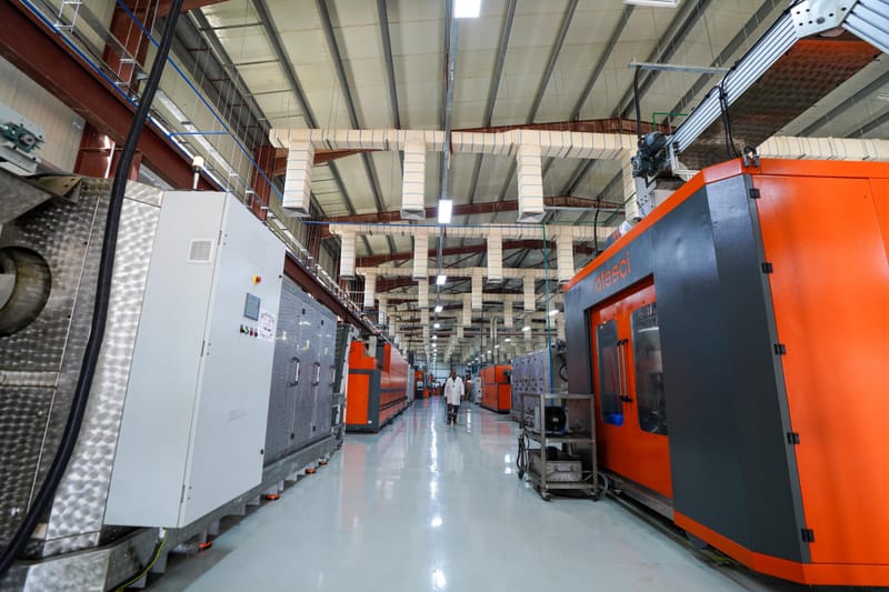 افتتاح مجموعة معامل ومصانع في مجال الصناعات الحربية بالعراق