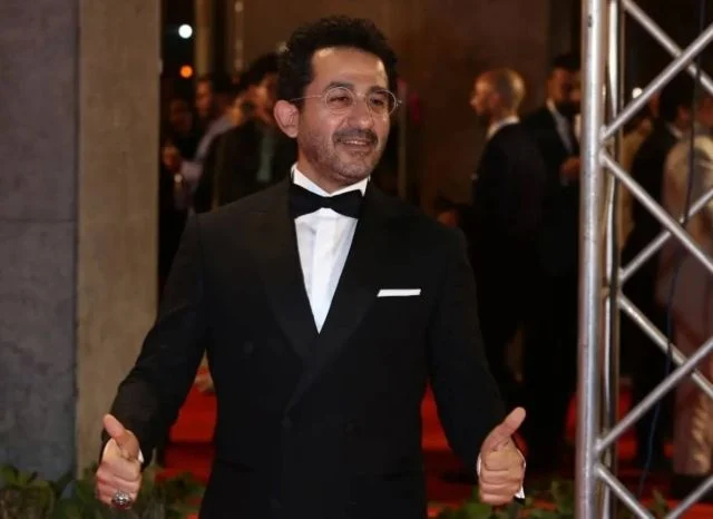 ياسمين عز تدافع عن أحمد حلمي