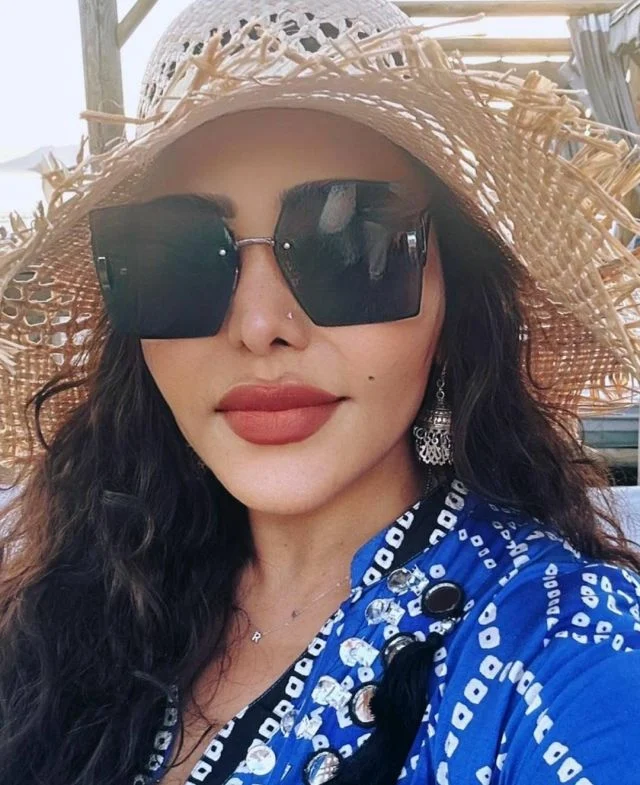 أحلام تدافع عن ابنها وتهاجم متابعاً... وأصالة تعتذر