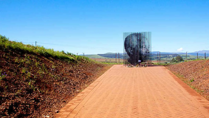 اليونسكو تدرج قرية نشأ فيها مانديلا على قائمة التراث العالمي