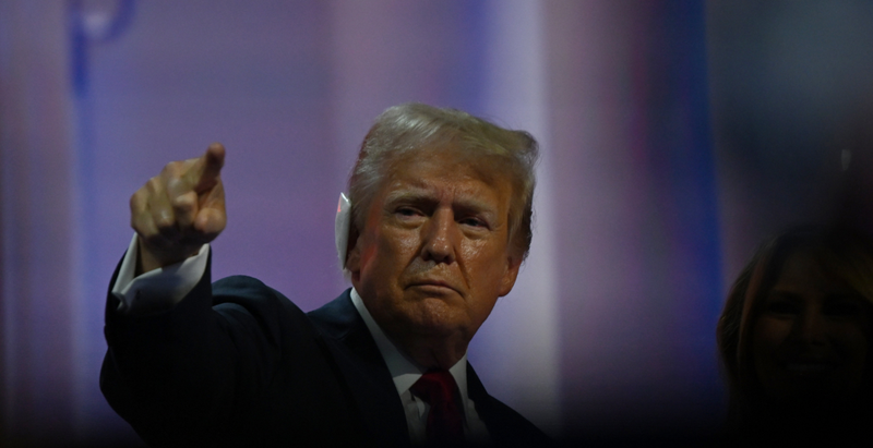 الاستخبارات الأمريكية تكشف حملة "سرية" إيرانية لتقويض ترشيح ترامب