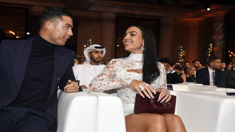 كلمة تدخل رونالدو في جدل علاقته مع جورجينا