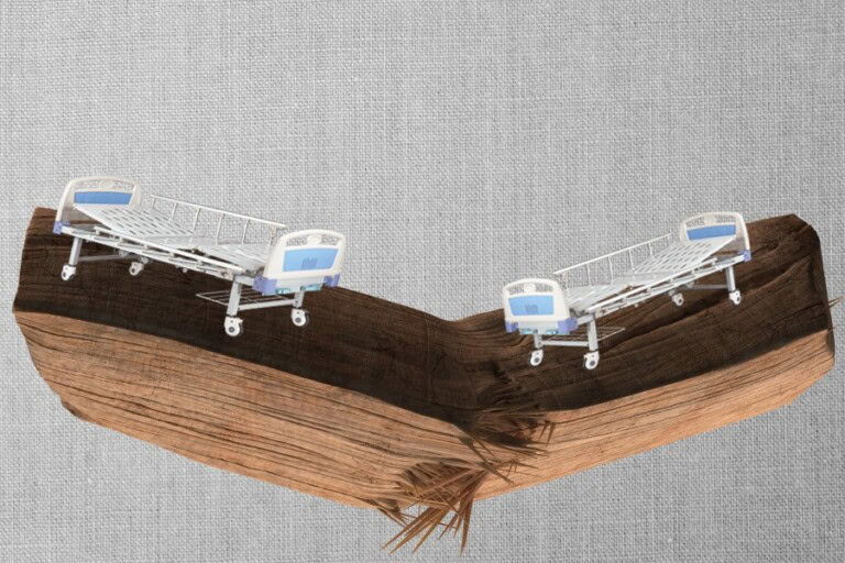 لا مشافي في راوة.. والعلاج يتطلب قطع مئات الكيلومترات