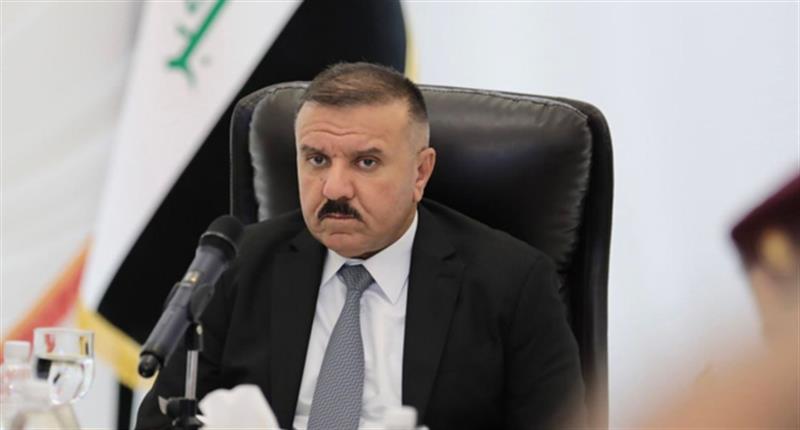 وزير الداخلية يوجه بتبسيط الاجراءات لتسهيل حركة زائري الاربعينية