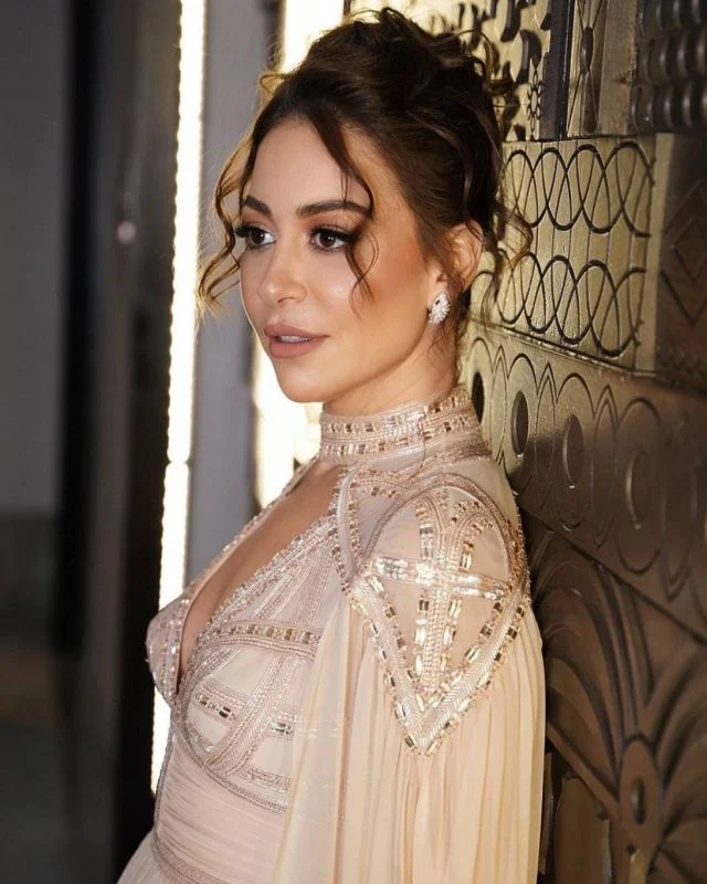 موسم سينمائي استثنائي لمنة شلبي