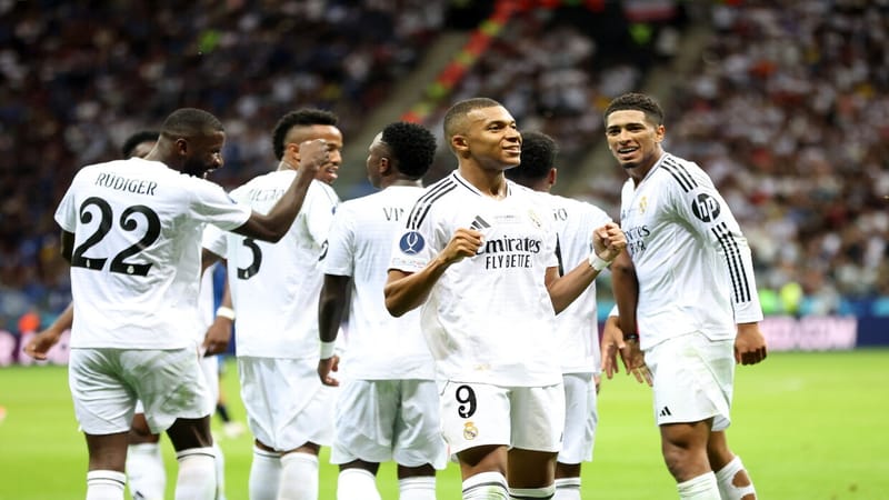 بشتيمة.. بيلينغهام يوبخ مبابي وثنائي ريال مدريد خلال مباراة مايوركا